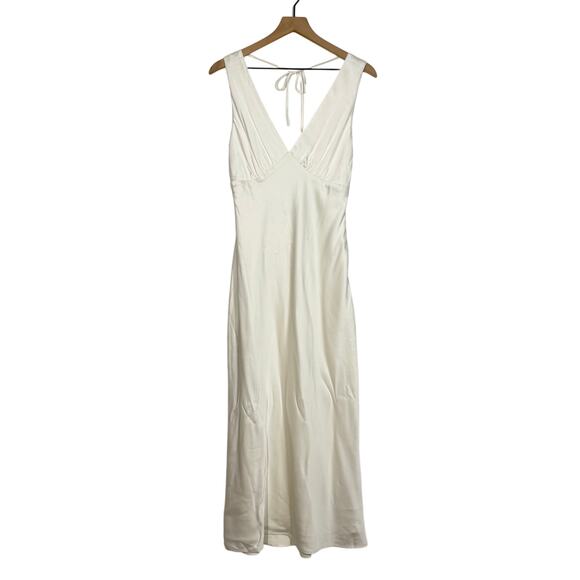 NEW Abercrombie & Fitch Maxi Dress Size Medium Petite White Plunge Cowl Back - Picture 3 of 16
